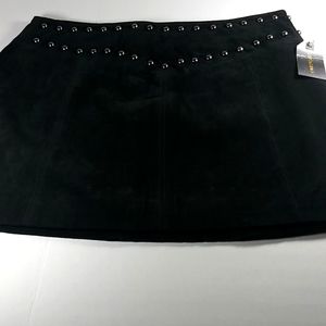 Forever 21 Blk. Suede Leather Skirt.